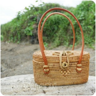 coin bags straw rattan ethnic handmade handwoven bali