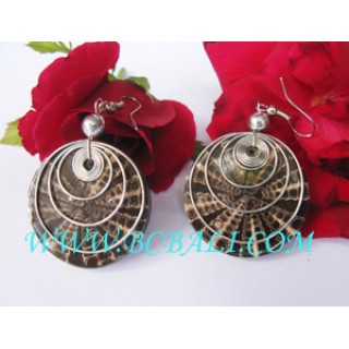 Handmade Earring Shell Resin Indonesia