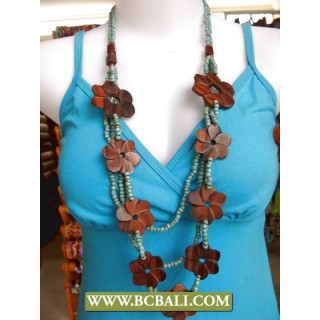 Vintage Wooden Flower and Beaded Necklace