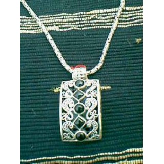 Silver Necklace Motif