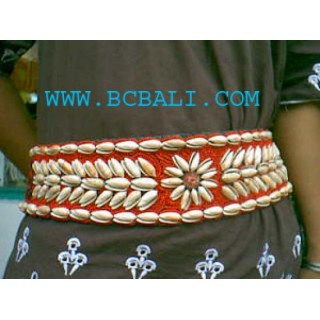 Lady Bead Shell Belt