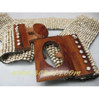 Natural Beads Buckle Belt