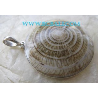 Ethnic Shells Pendant Silver