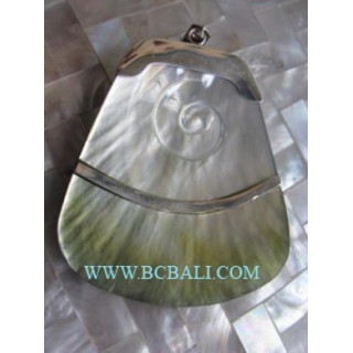 Hand Made Carving Shell Pendant