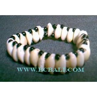 Sea Shell With Beads Bracelets