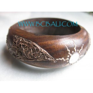 Handmade Painted Woods Bangle