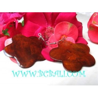 Flower Shape Shell Earrings