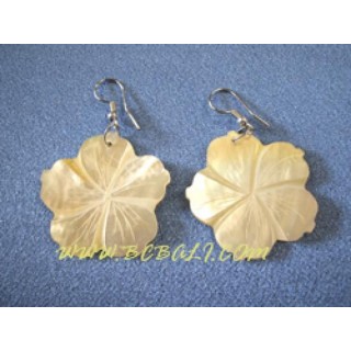 Seashell Carving Earrings