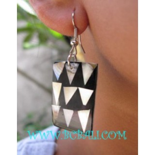 Shells Earrings Resin Black