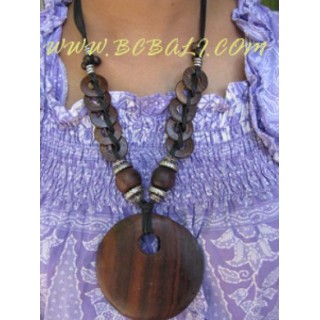 Coco Wooden Necklaces