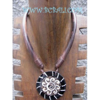 New Design Wooden Necklace