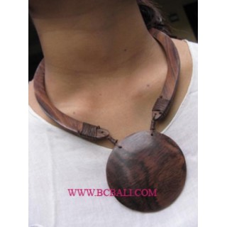 Sono Wooden Necklaces