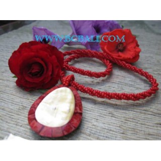 Red Coral Pendant Bead Necklace