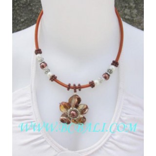 Chokers Beaded Seashell Flowers Necklace