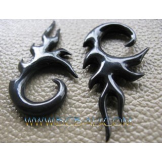 Hookes Crafting Tribal Earring Sickles Claw