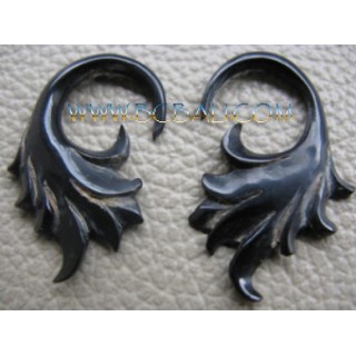 Hooks Carving Tribal Horn Earrings