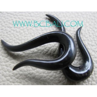 Solid Horn Hooked Black Tribal