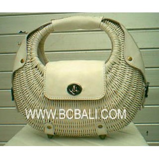 Mother Cosmetic Rattan Bag