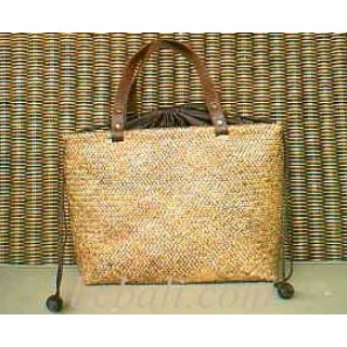 Rattan Handbags Square