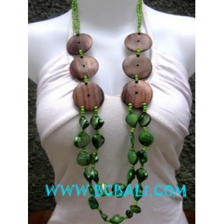 Coco Wood Fashion Necklace