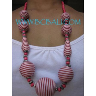 Thread Fashion Necklaces