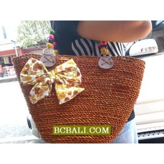 Bali Handmade Straw Handbags Shopping