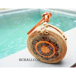 natural rattan sling bag circle with wood hand painted